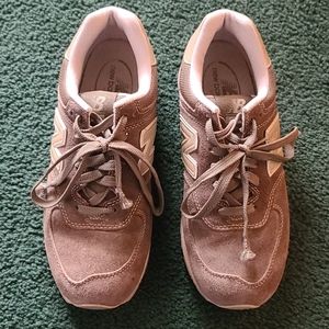 Vintage New Balance Sneakers